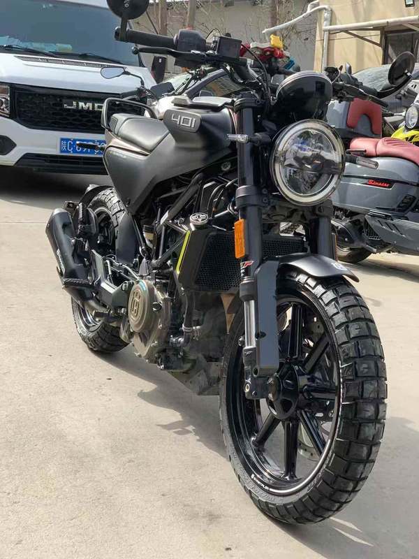 二手HUSQVARNA黑箭 401