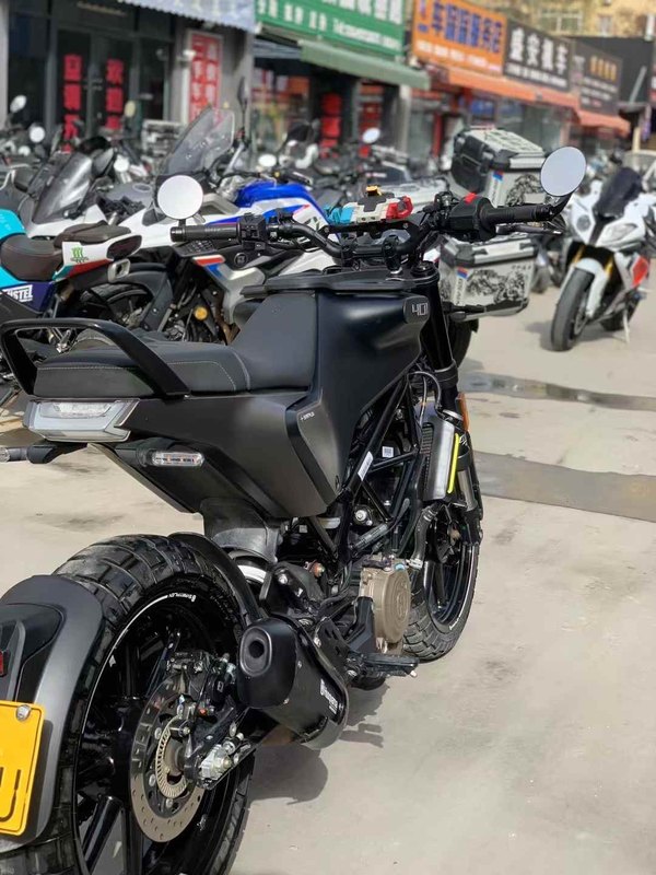 二手HUSQVARNA黑箭 401