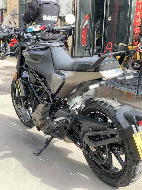 二手HUSQVARNA黑箭 401