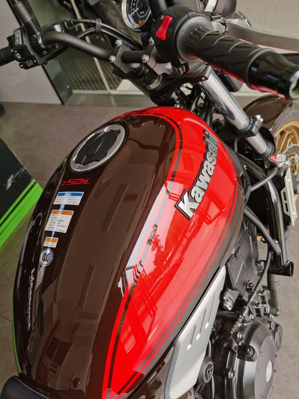 二手川崎Z650RS