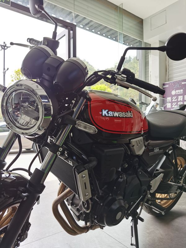二手川崎Z650RS