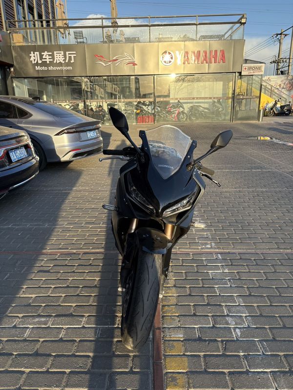 二手本田CBR650R