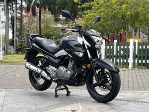 二手豪爵铃木骊驰 GW250
