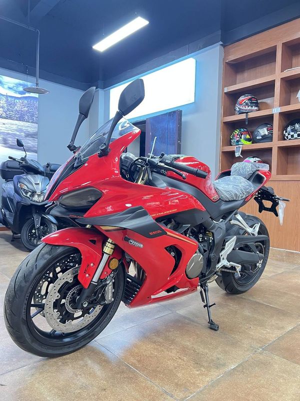二手QJMOTOR赛800