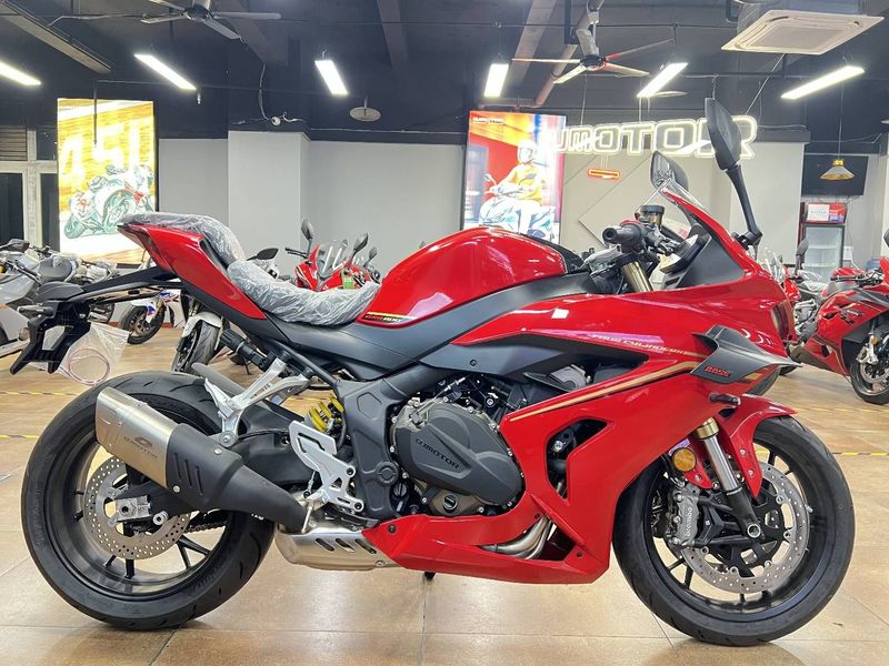 二手QJMOTOR赛800