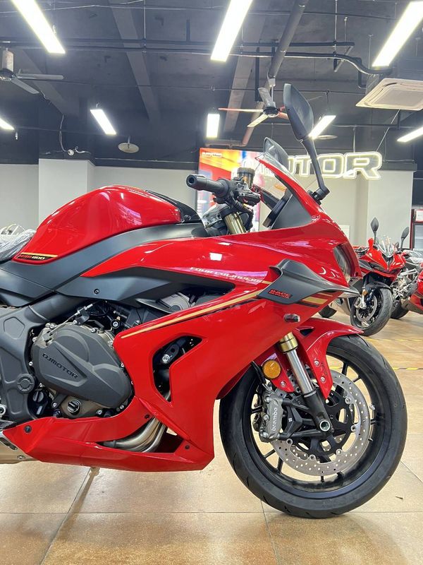 二手QJMOTOR赛800