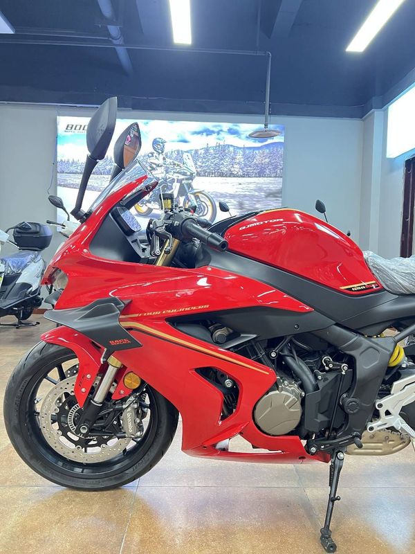 二手QJMOTOR赛800