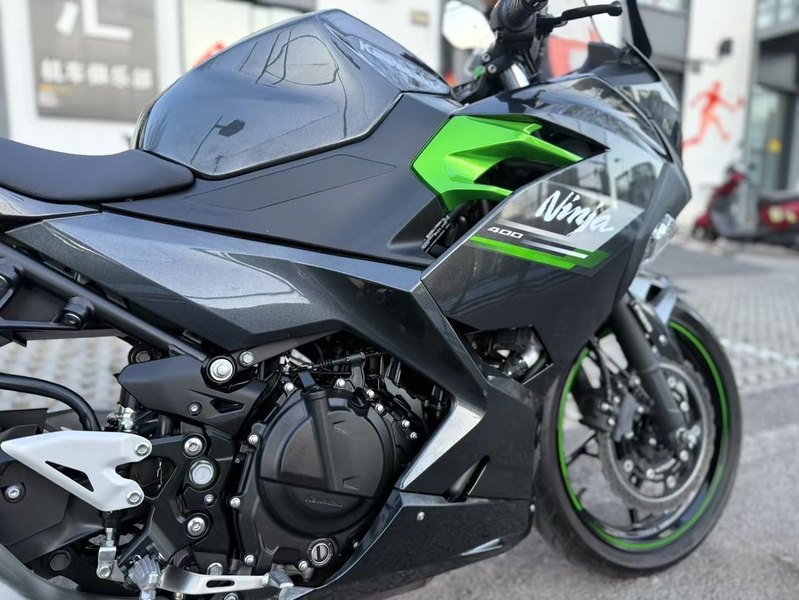 二手川崎Ninja 400