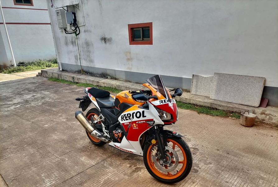 二手本田CBR300R