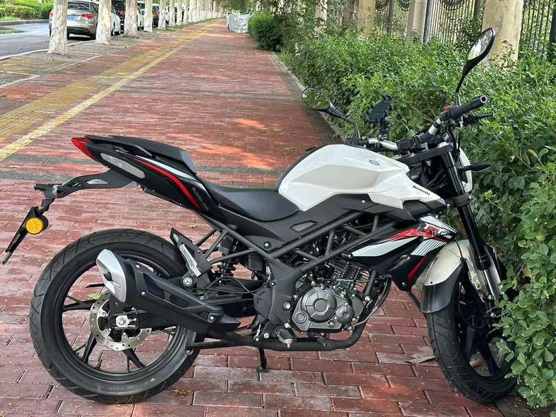 二手贝纳利红宝龙 TNT150i