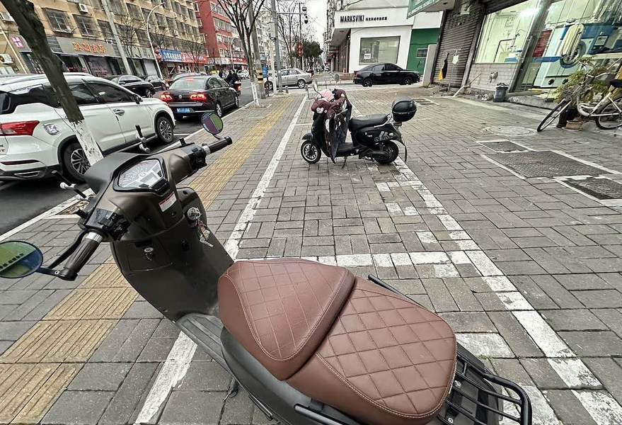 二手维多利亚Sixties 300i