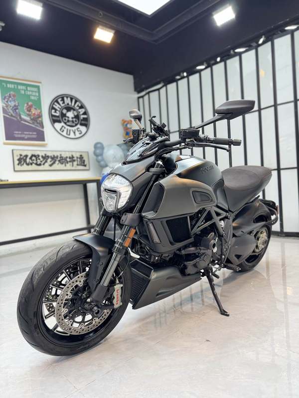 二手杜卡迪Diavel 