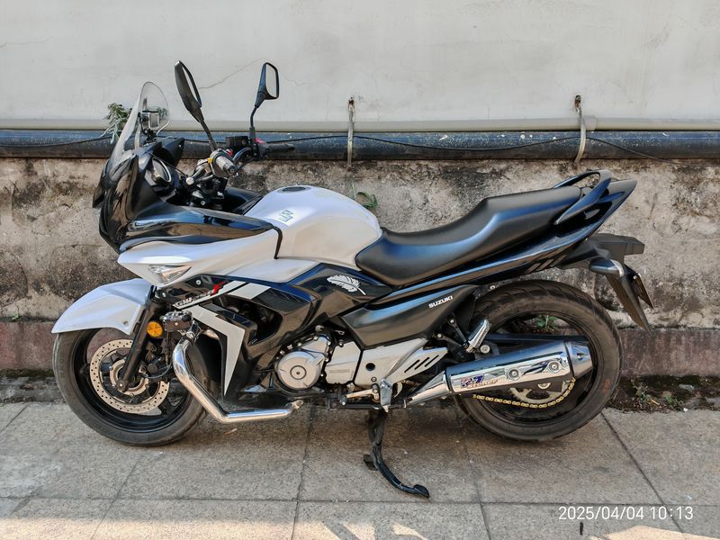 二手豪爵铃木骊驰 GW 250F
