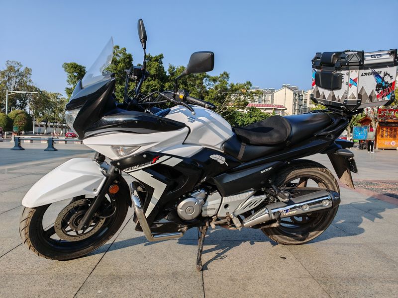 二手豪爵铃木骊驰 GW 250F