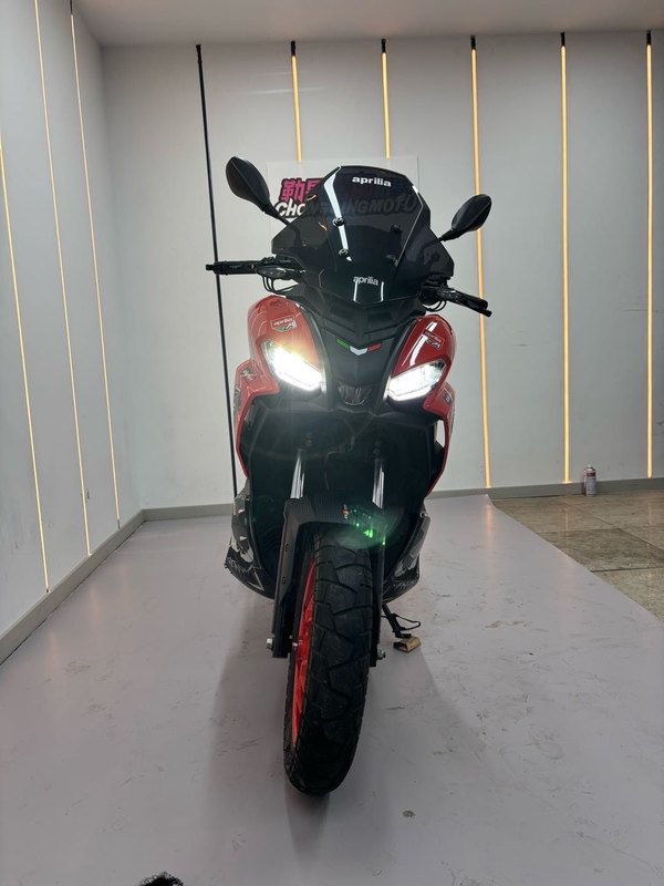 二手阿普利亚SR GT 200