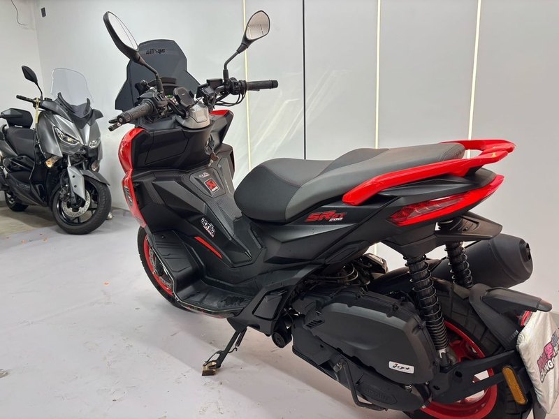二手阿普利亚SR GT 200