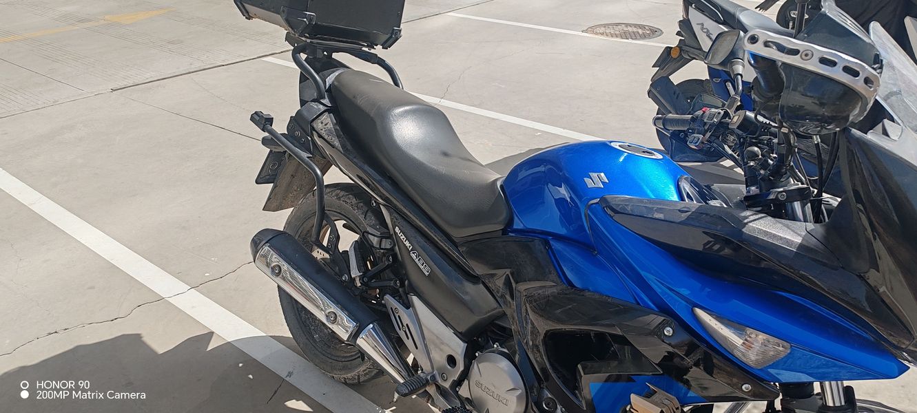 二手豪爵铃木骊驰 GW 250F