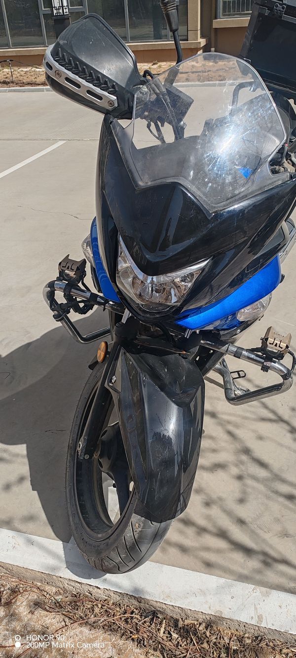 二手豪爵铃木骊驰 GW 250F
