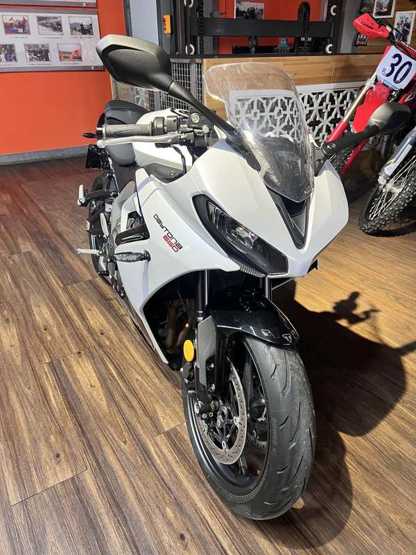 二手凯旋Daytona 660