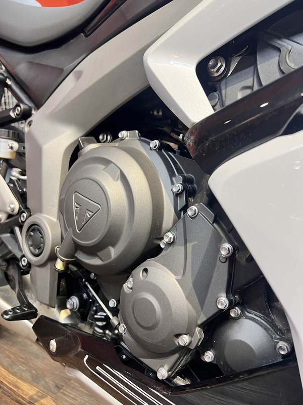 二手凯旋Daytona 660