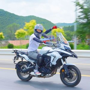 二手贝纳利金鹏 TRK502