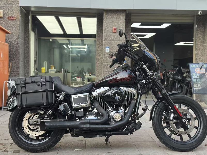 二手哈雷戴维森路威 Low Rider