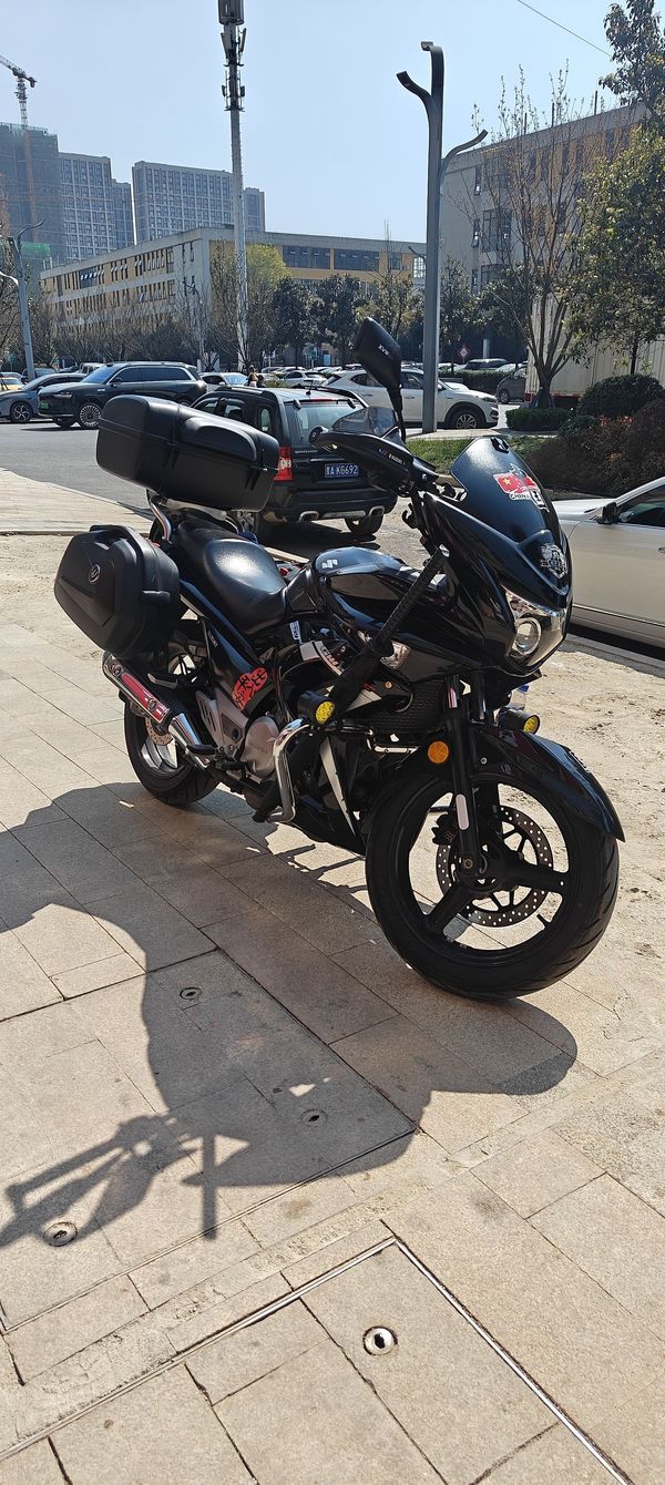 二手铃木GW 250F Inazuma 