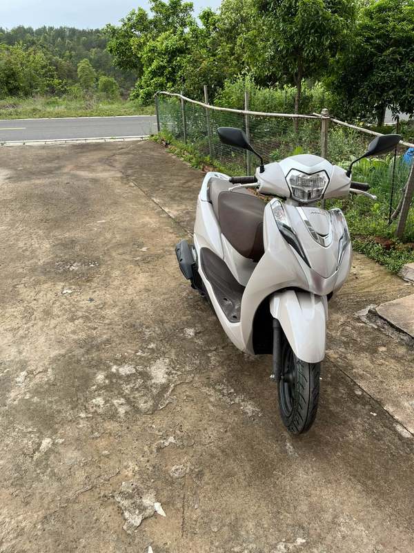 二手五羊本田Lead125