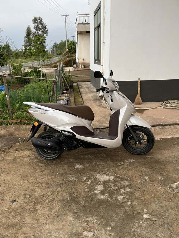 二手五羊本田Lead125
