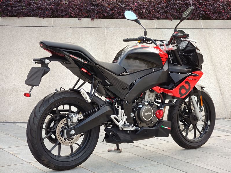 二手宗申阿普利亚GPR250S