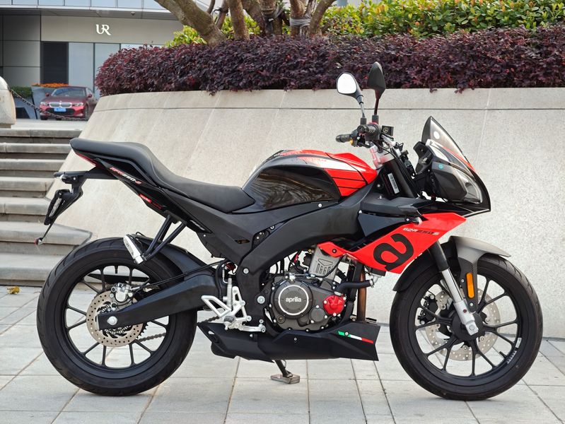 二手宗申阿普利亚GPR250S