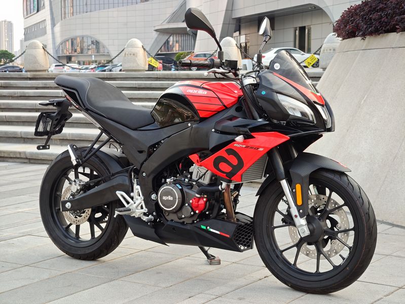 二手宗申阿普利亚GPR250S