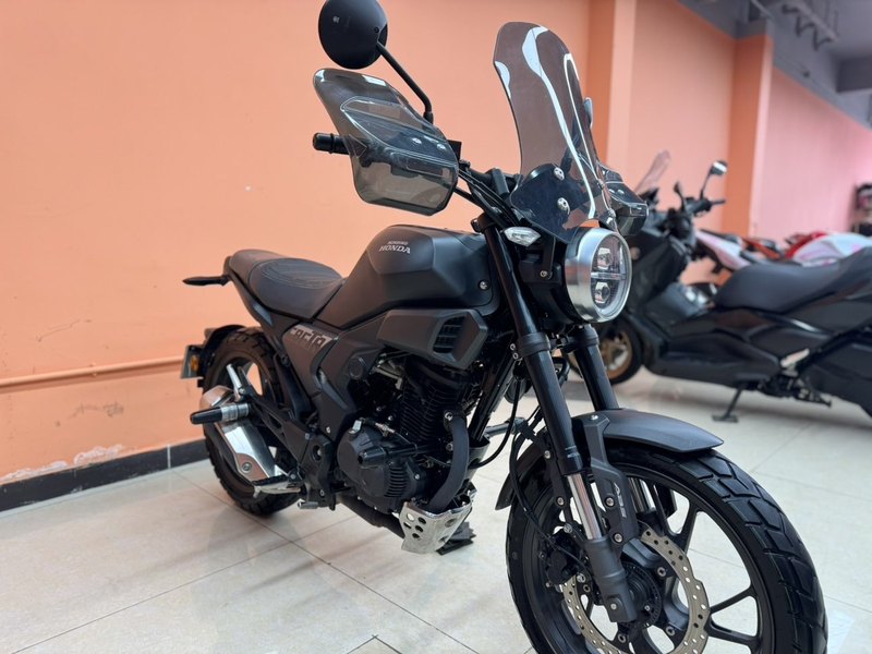 二手新大洲本田CBF190TR