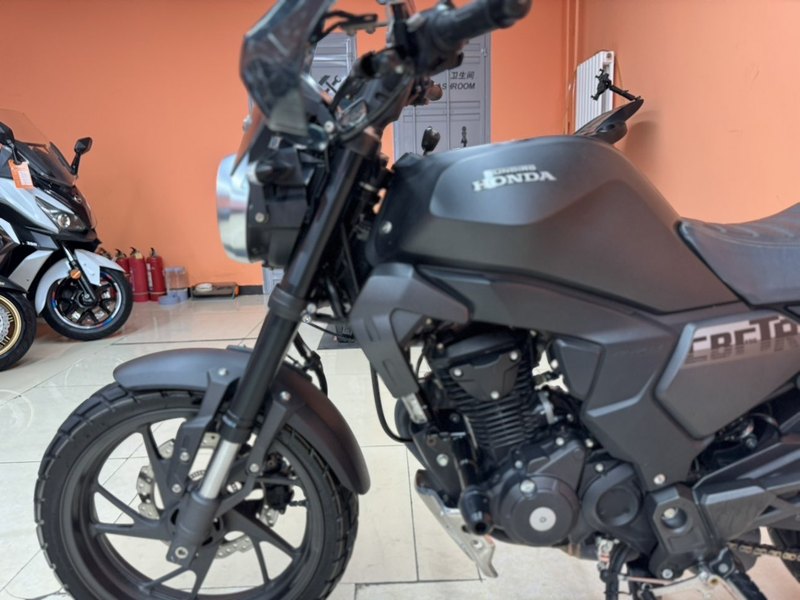 二手新大洲本田CBF190TR