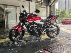 二手本田CB 400F(海外)
