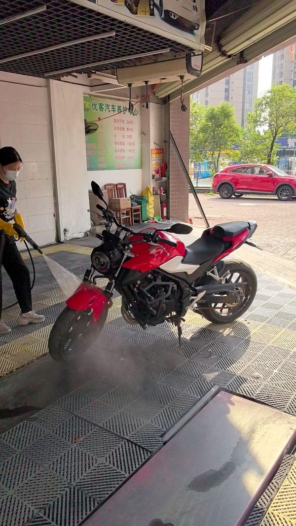 二手本田CB 400F(海外)