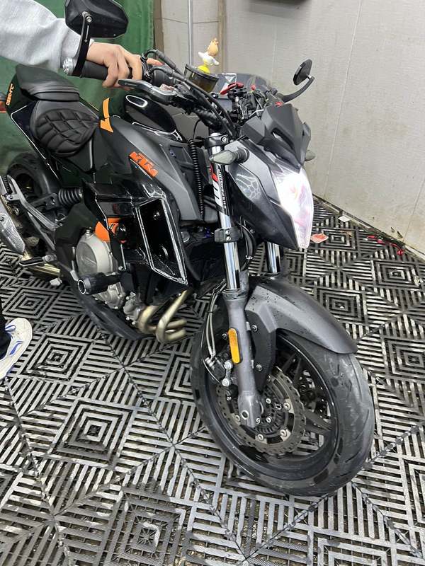 二手春风650NK