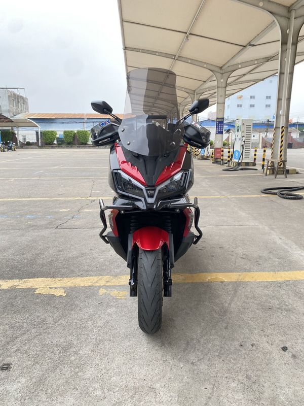 二手三阳哈士奇 Husky ADV300