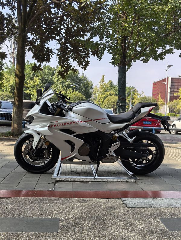 二手QJMOTOR赛600