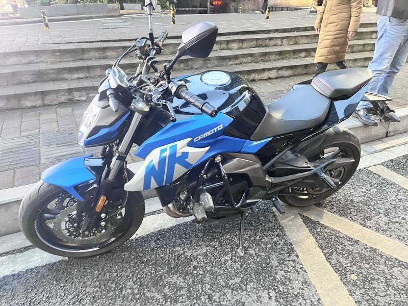 二手春风400NK