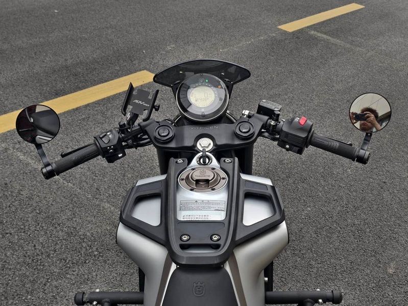 二手HUSQVARNA白箭 401