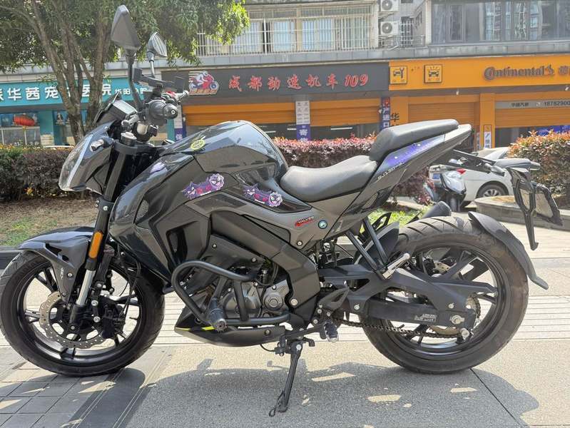 二手贝纳利小迅龙 BN150S