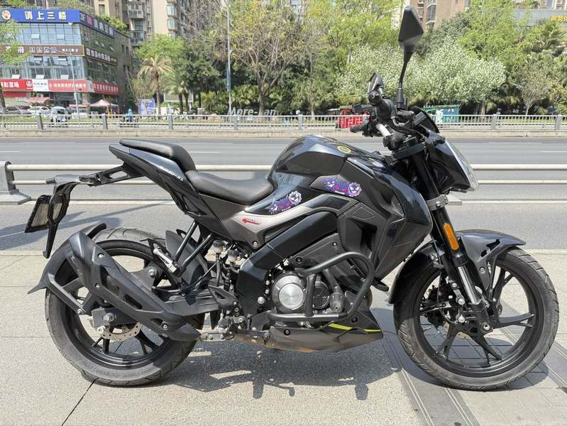 二手贝纳利小迅龙 BN150S