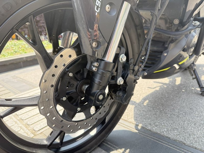 二手贝纳利小迅龙 BN150S