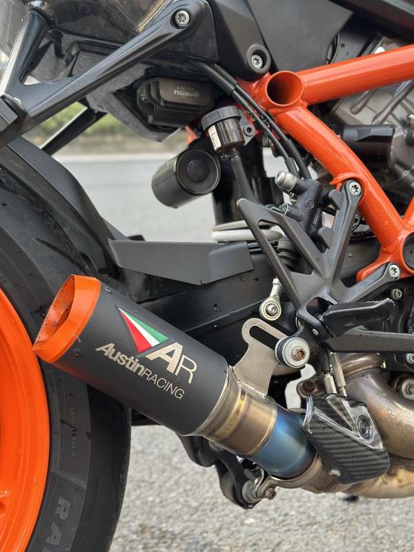 二手KTMR2R1290 Super Duke