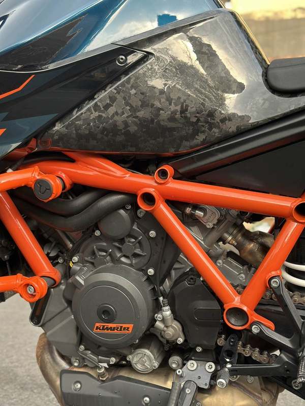 二手KTMR2R1290 Super Duke
