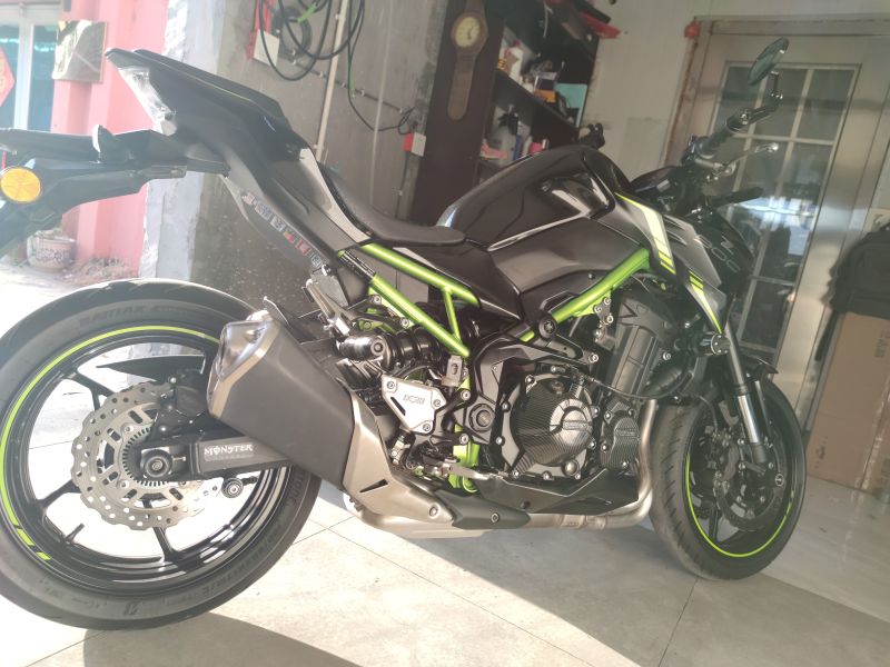 二手川崎Z900
