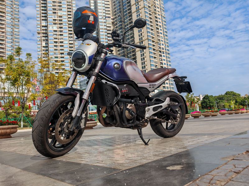 二手QJMOTOR逸550