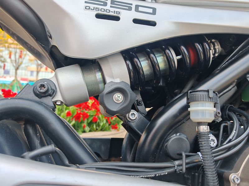 二手QJMOTOR逸550