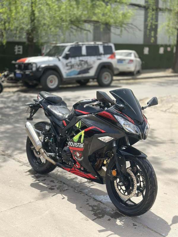 二手宝雕BD400RR